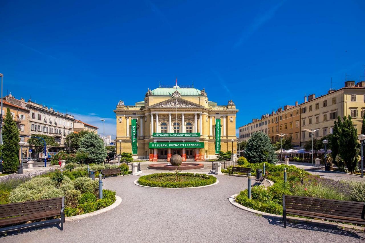 Galerija Leilighet Rijeka Eksteriør bilde