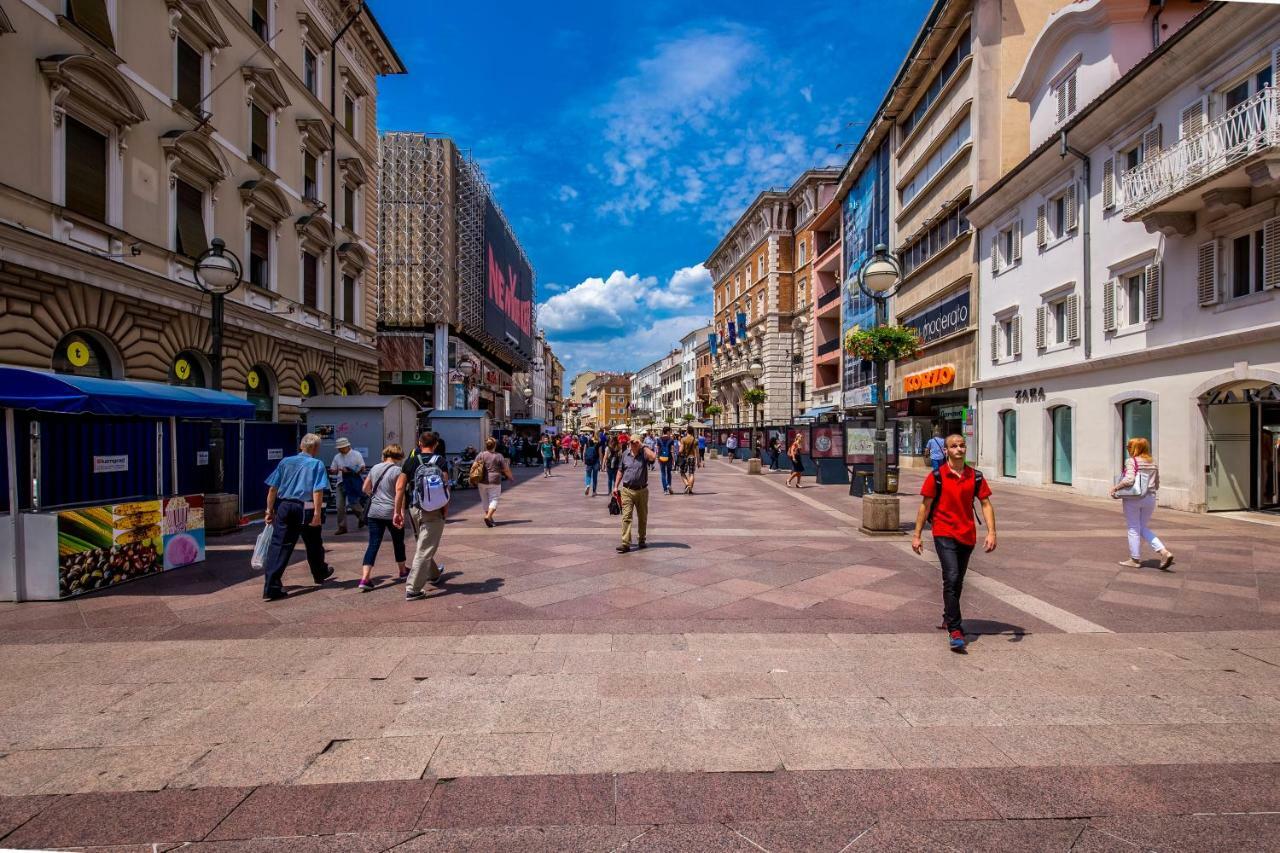 Galerija Leilighet Rijeka Eksteriør bilde